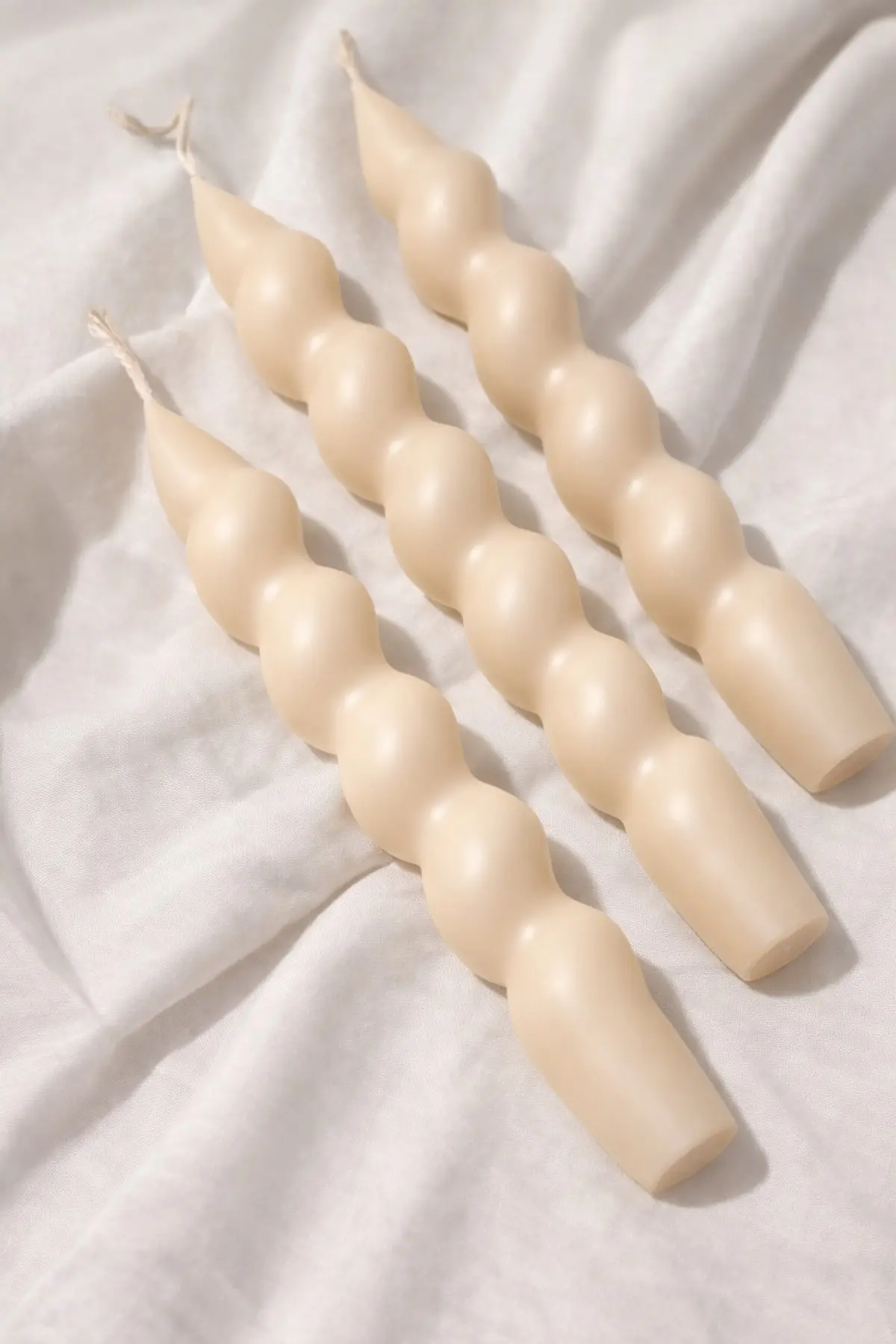 Dekoratif 3’lü Set Kalın Burgu Şamdan Mumu Soyawax Sıcak Kokulu