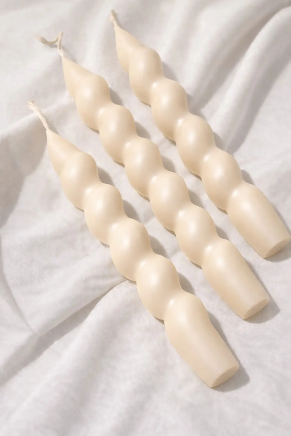 Dekoratif 3’lü Set Kalın Burgu Şamdan Mumu Soyawax Sıcak Kokulu